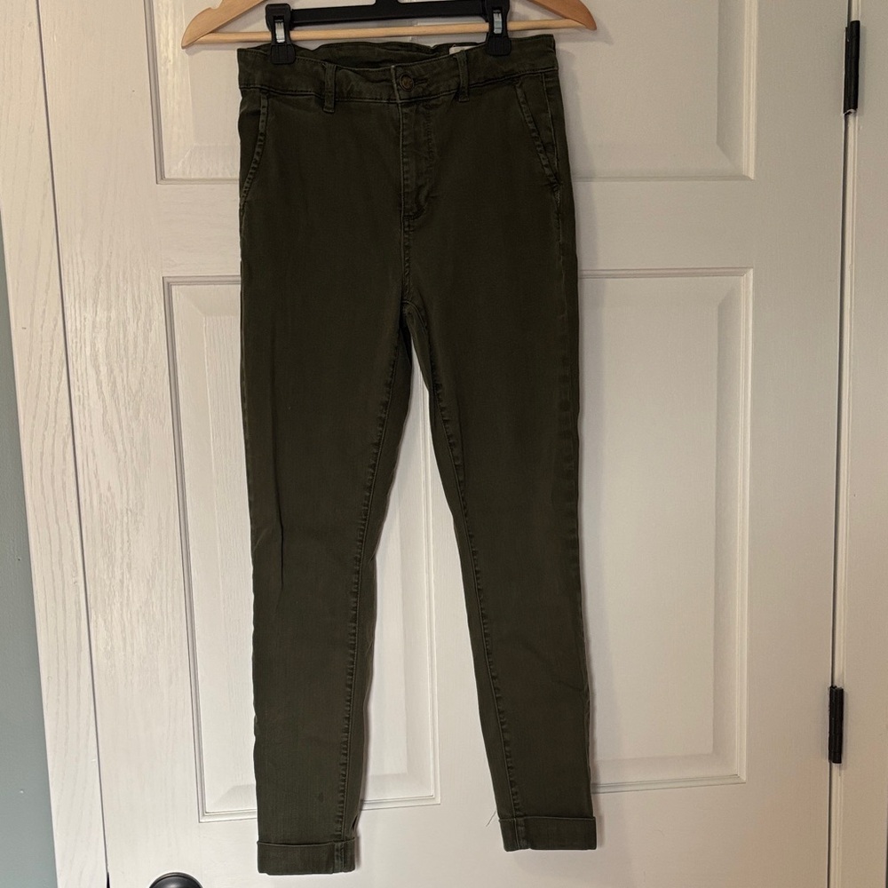 Women's Olive Skinny Pants